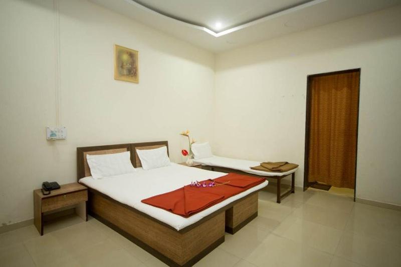 Surya Shibir Resort Pune Exterior foto